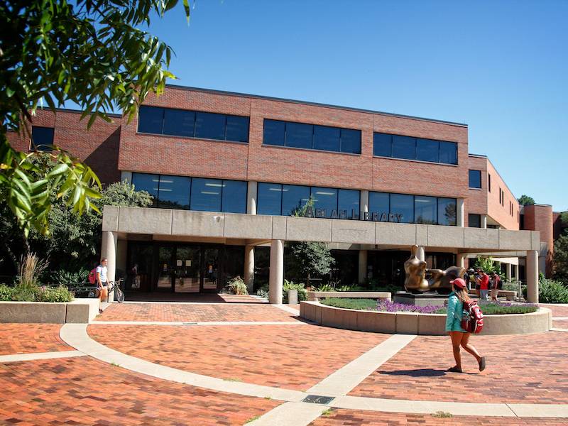 Photo of Ablah Library.