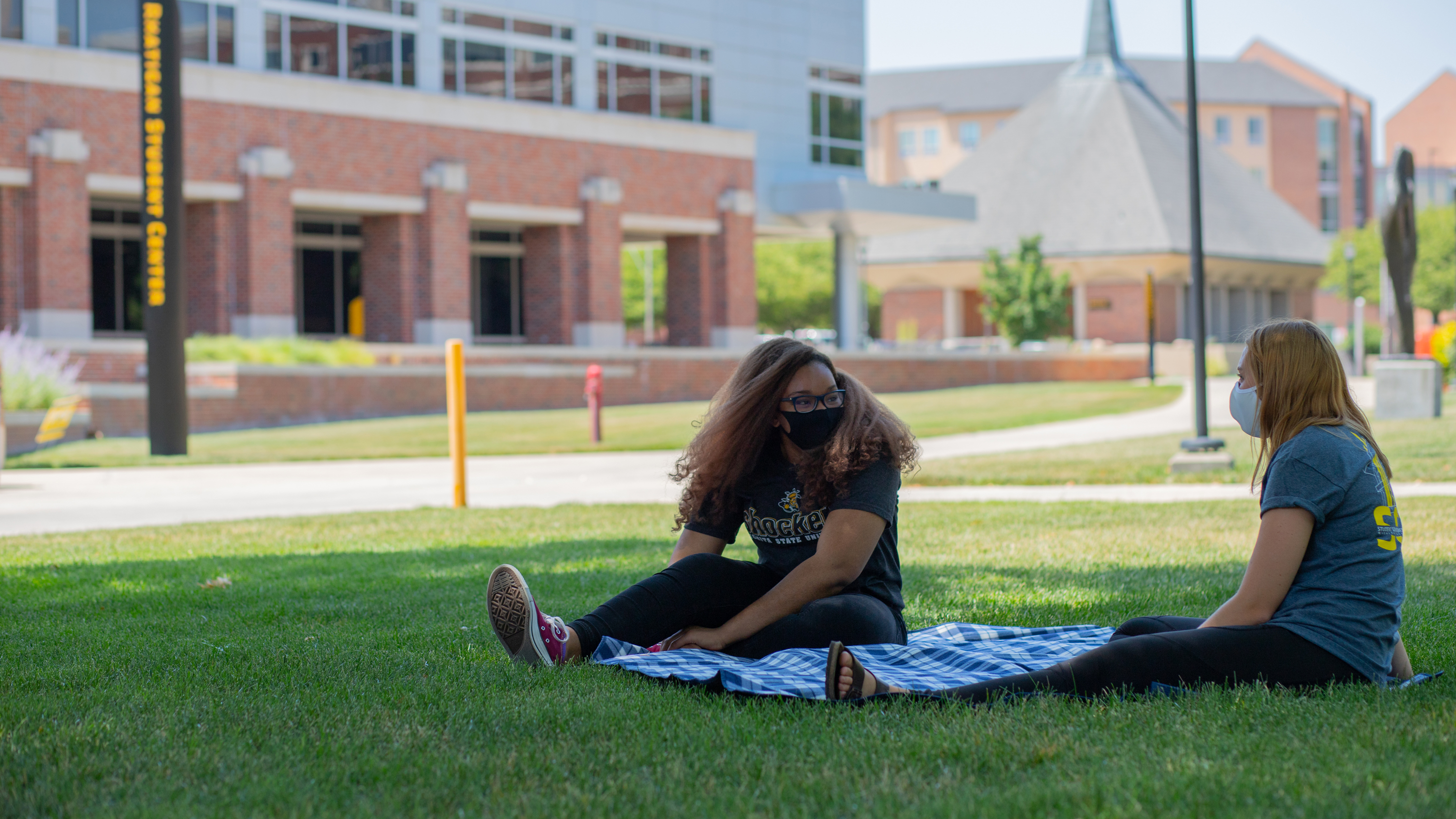 Students on the RSC quad