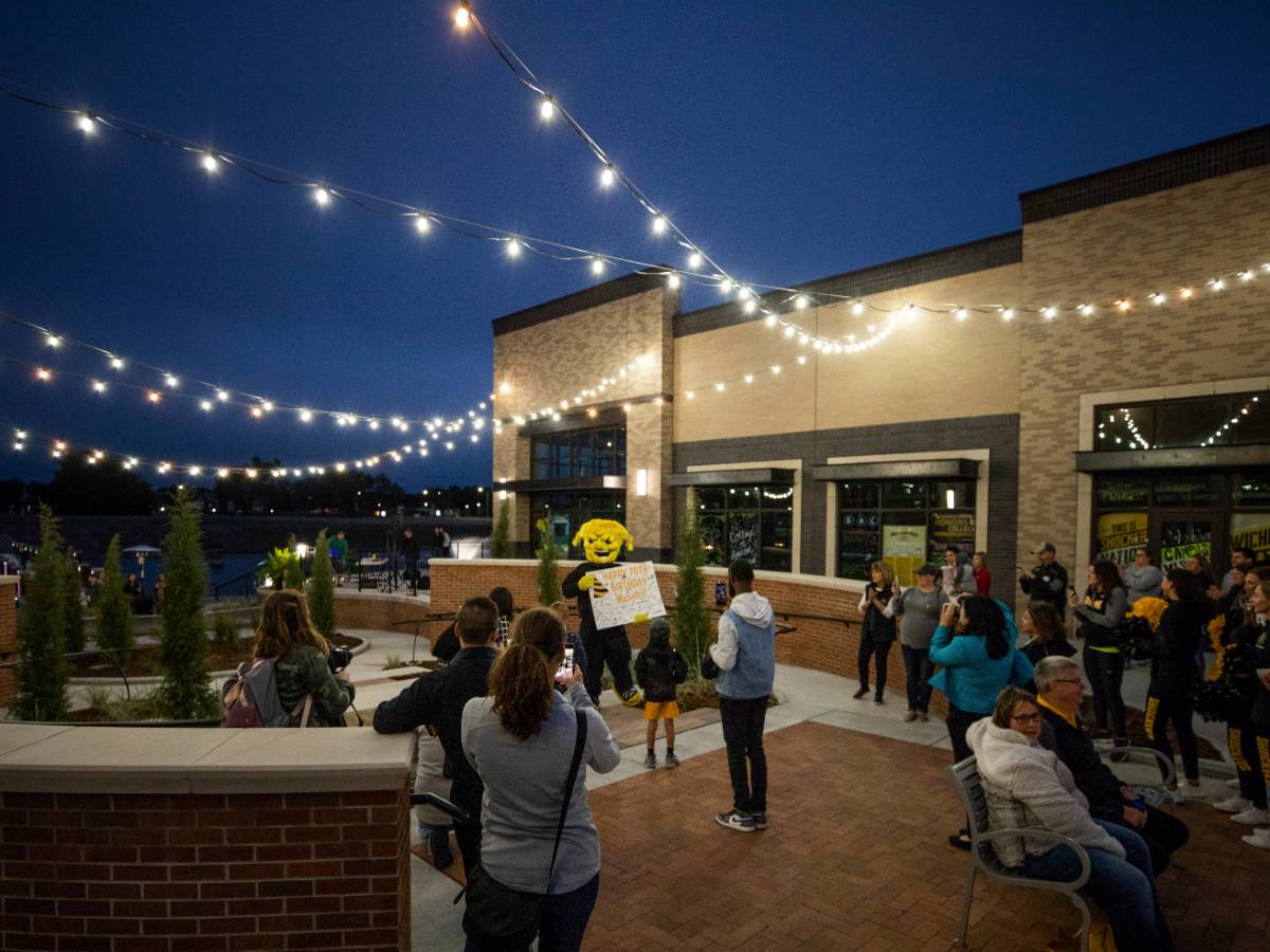 Braeburn Square open house