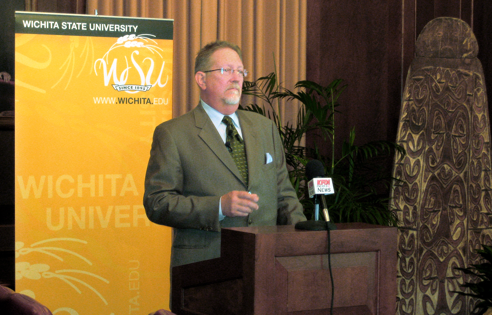 Dean Headley, associate professor and chair of the department of marketing at WSU's W. Frank Barton School of Business, held a news conference Thursday, May 22, to discuss results from a new Internet survey conducted by AQR.Aero Inc.