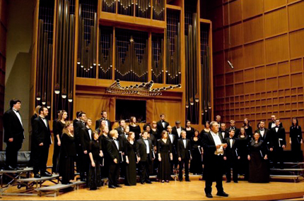 The WSU Concert Chorale performed in Wiedemann Recital Hall in November 2009, with Robert Glasmann conducting.