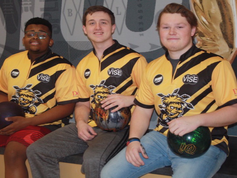 WSU Team USA bowlers