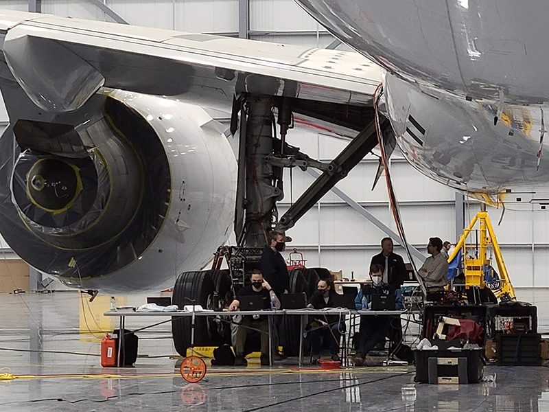Boeing 777