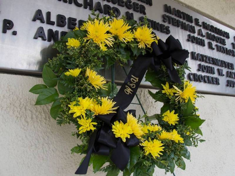 Wreath at Memorial