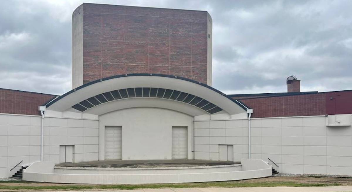 Duerksen Fine Arts Center Amphitheater
