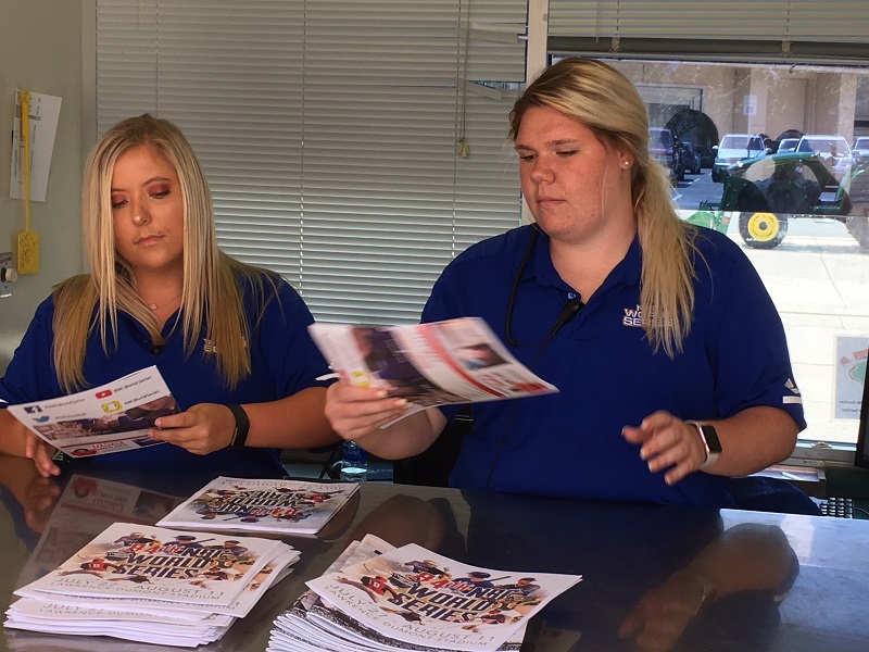 Students intern at NBC Tournament