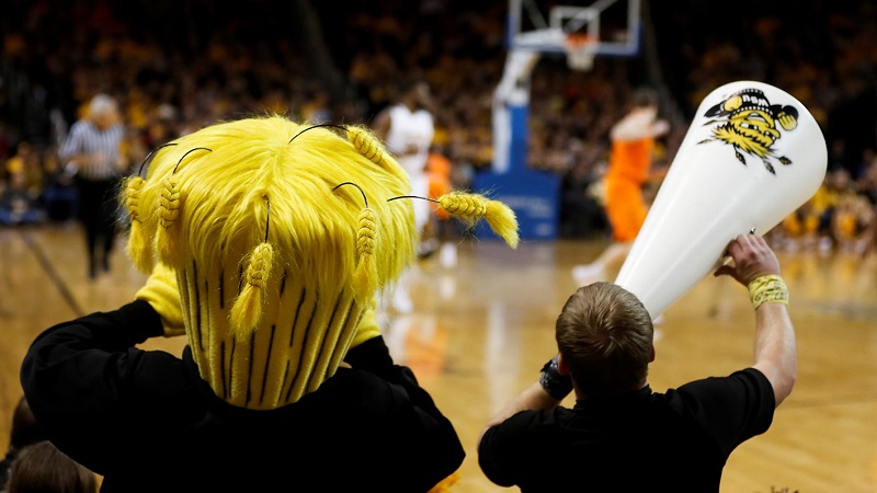 Men's Basketball at Intrust