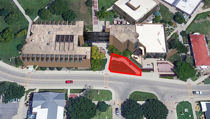 Sidewalk closure by McKnight Oct. 2018