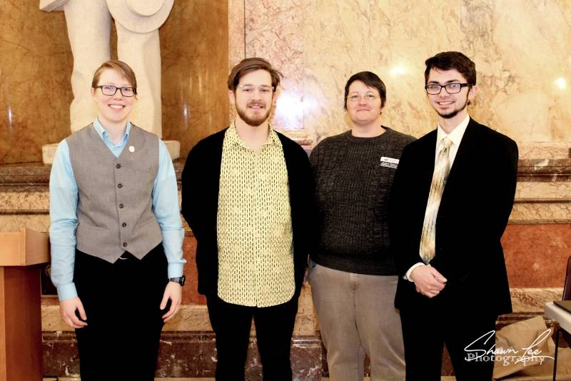 Undergrad students present research to legislature