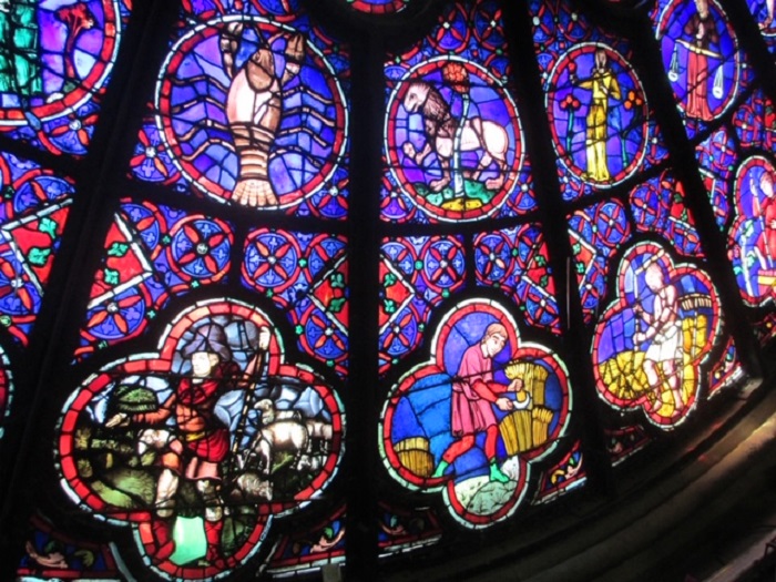 Cathedral of Notre Dame commentary by Lynne Davis