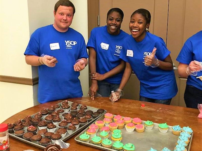 Students Making Cupcakes in D.C.