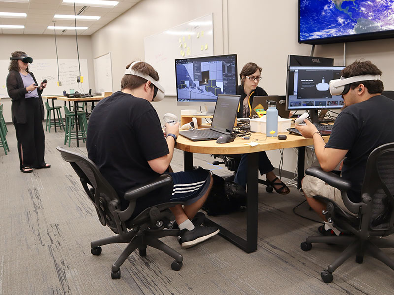 Open XR Lab in full use during the cosmoshox game jam