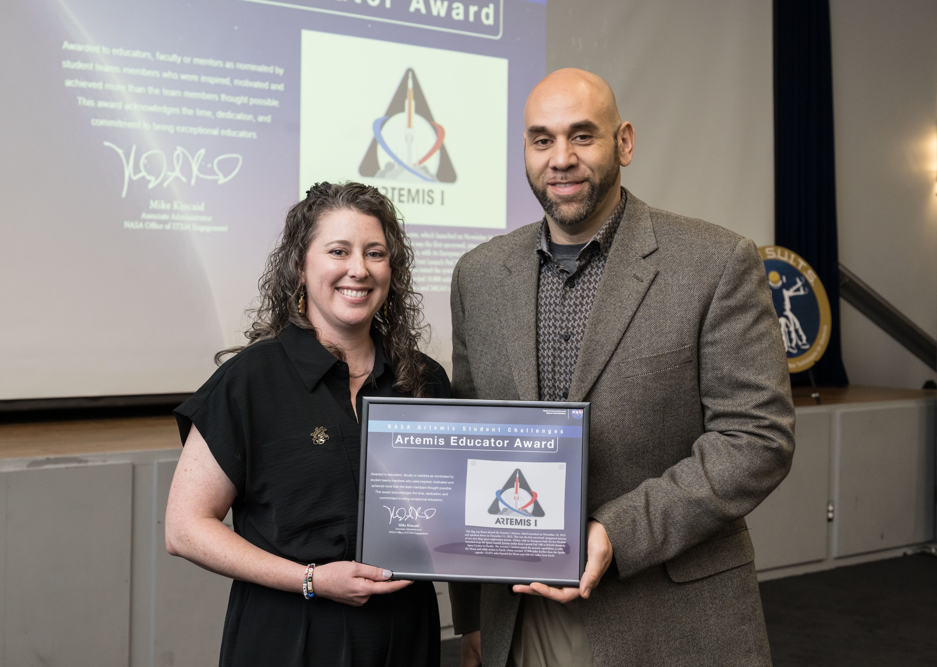 Maggie Schoonover receives 2025 Artemis Educator Award