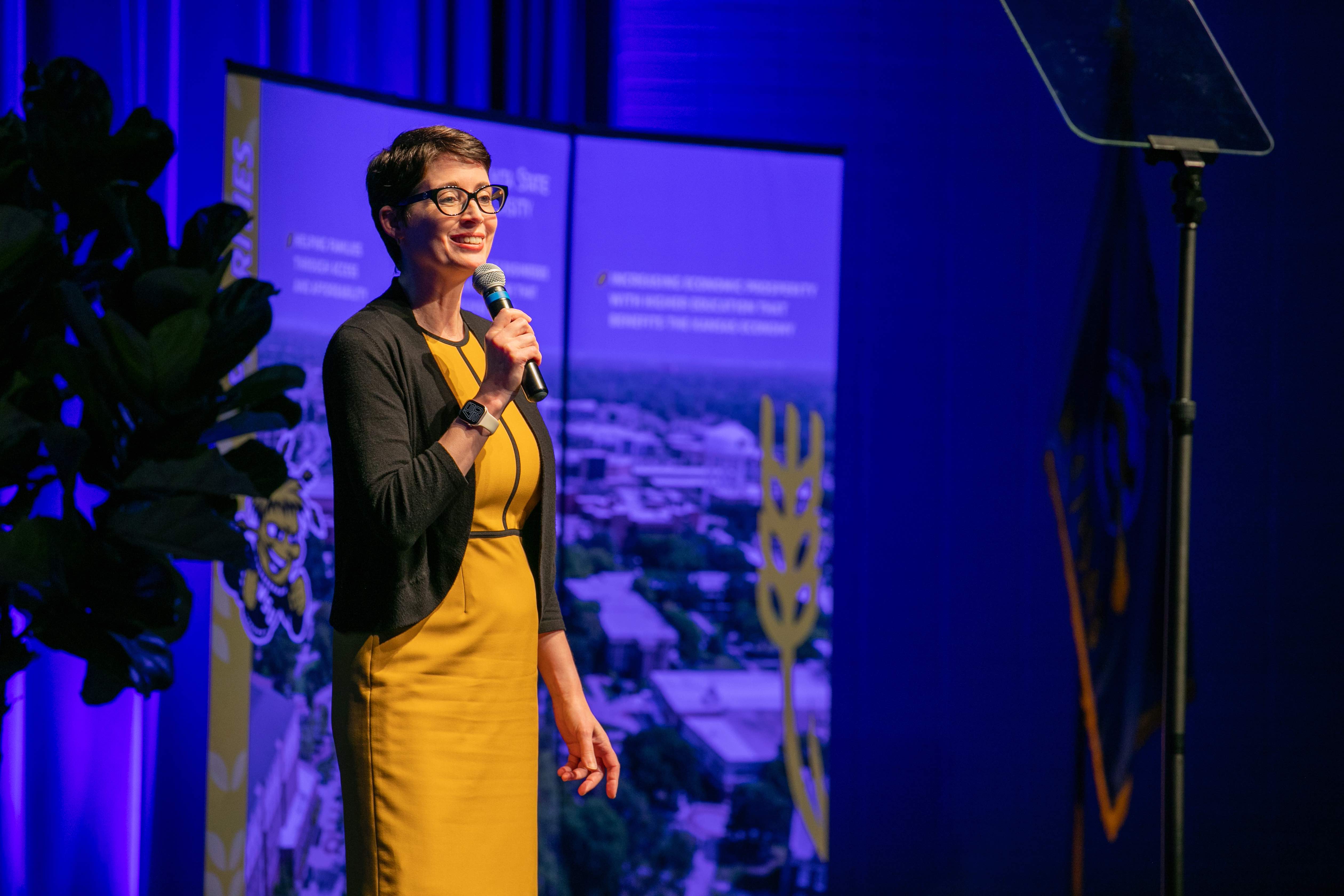 CAS Dean Dr. Jennifer Friend speaking at the 2025 WSU Fall Address event