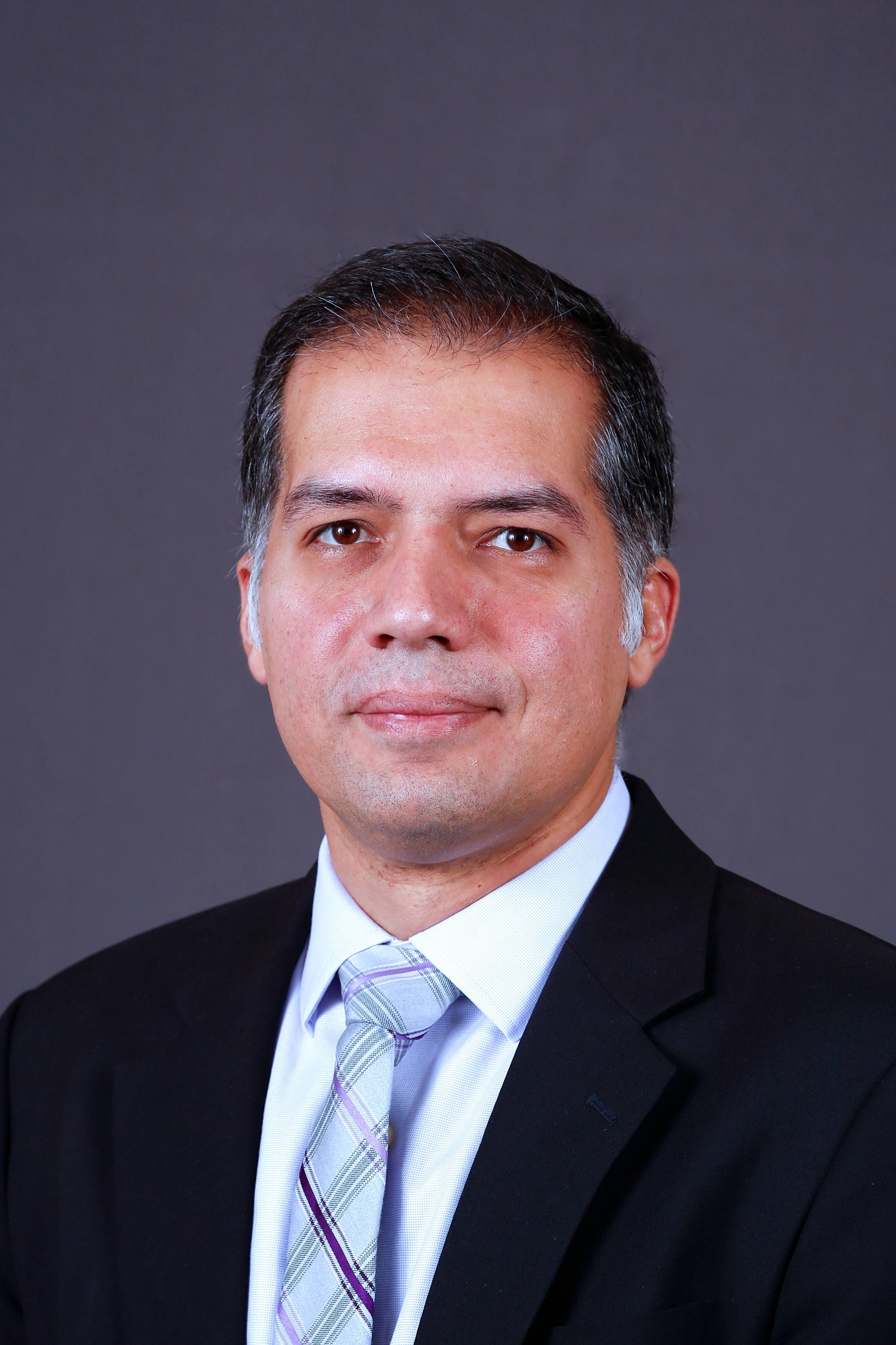 Photo of Dr. Ehsan Salari