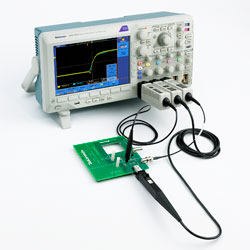 DPO 4043 Oscilloscope