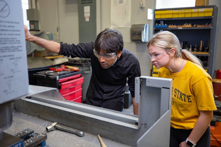 Student and Graduate Student in Manufacturing Lab