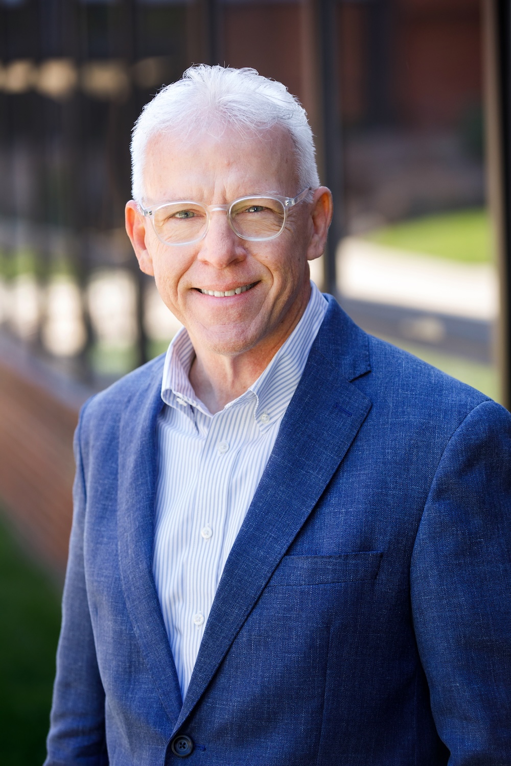 Dr. Steven Skinner