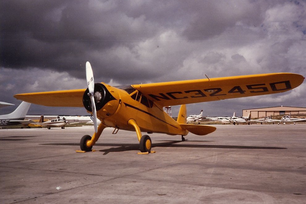 Dwane Wallace's 1941 Cessna Airmaster NC32450.: In 1936, the Airmaster was recognized as 