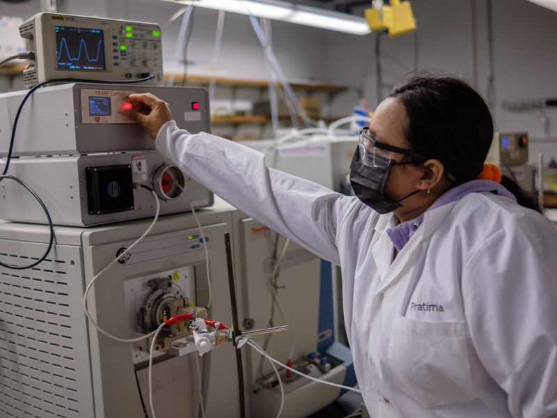chemist running mass spec