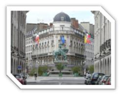 The statue of Joan of Arc in the main square of downtown Orleans. 
