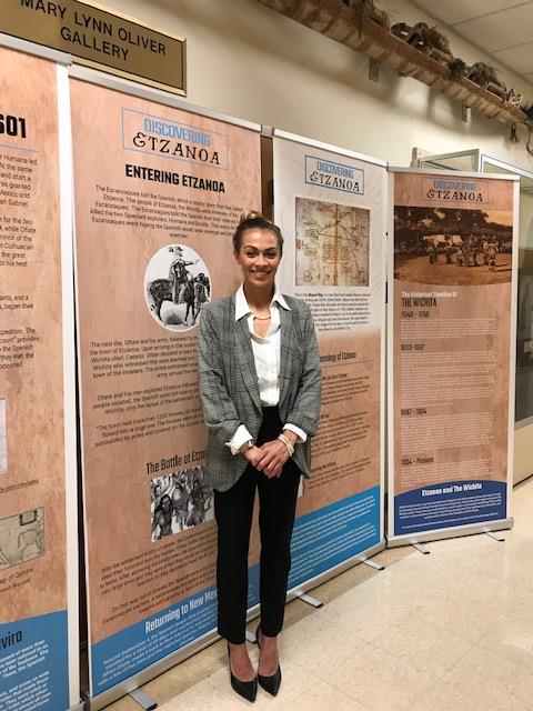 Etzanoa Traveling Exhibit