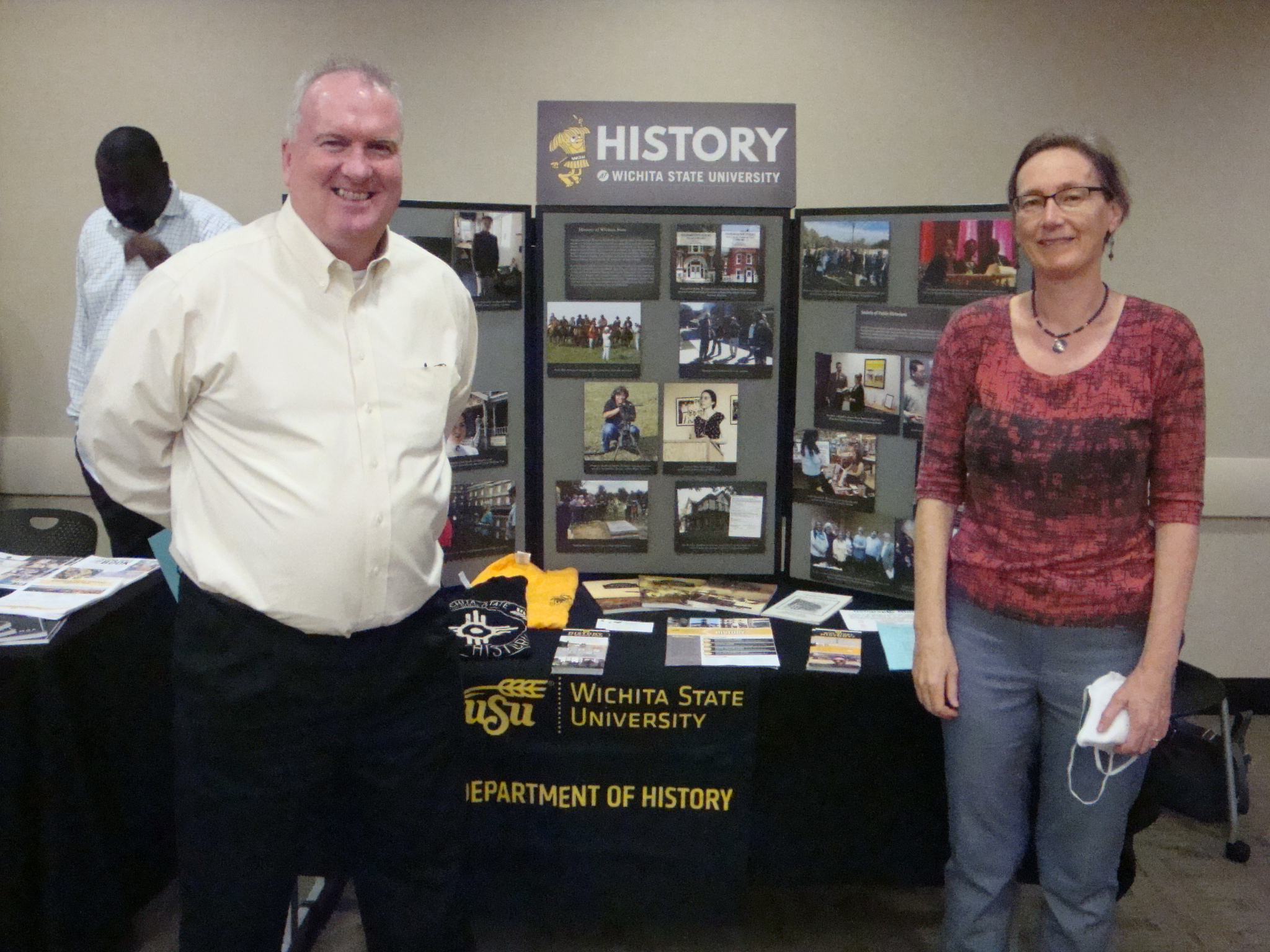 Drs. Dehner and Thelle at Black and Yellow Days