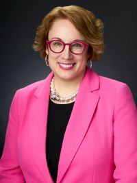 Dr. Stephanie Newbold