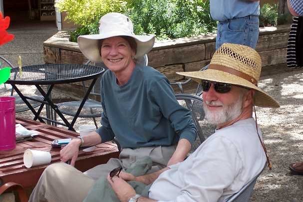 Emeritus Professors Deborah Soles (left) and David Soles (right)