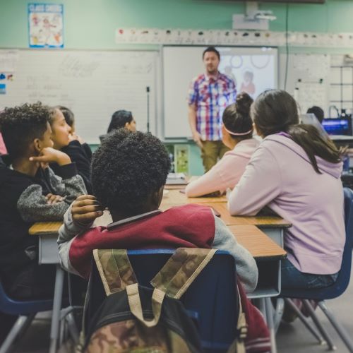students in a grade school classroom