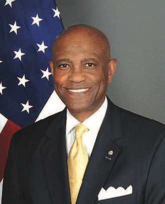 Photo of Alfonso Lenhardt.