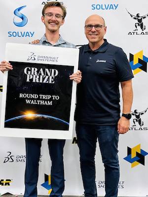 Photo of Jacob Workentine posing with Lee Encapera, a competition judge representing Dassault Systèmes.