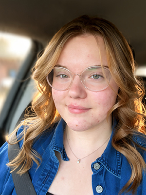 Cadence Klingele headshot.