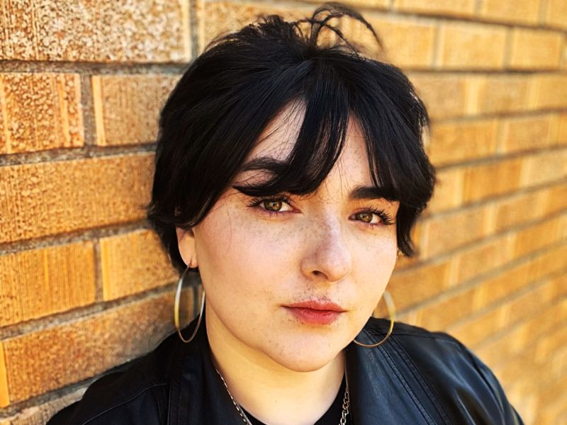 Amanda Schmalzried Headshot
