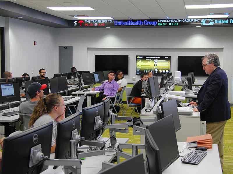 Classroom in Koch Business Center