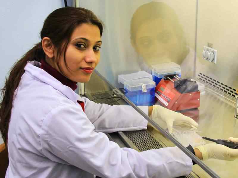 Pranita Kaphle works on cancer research project