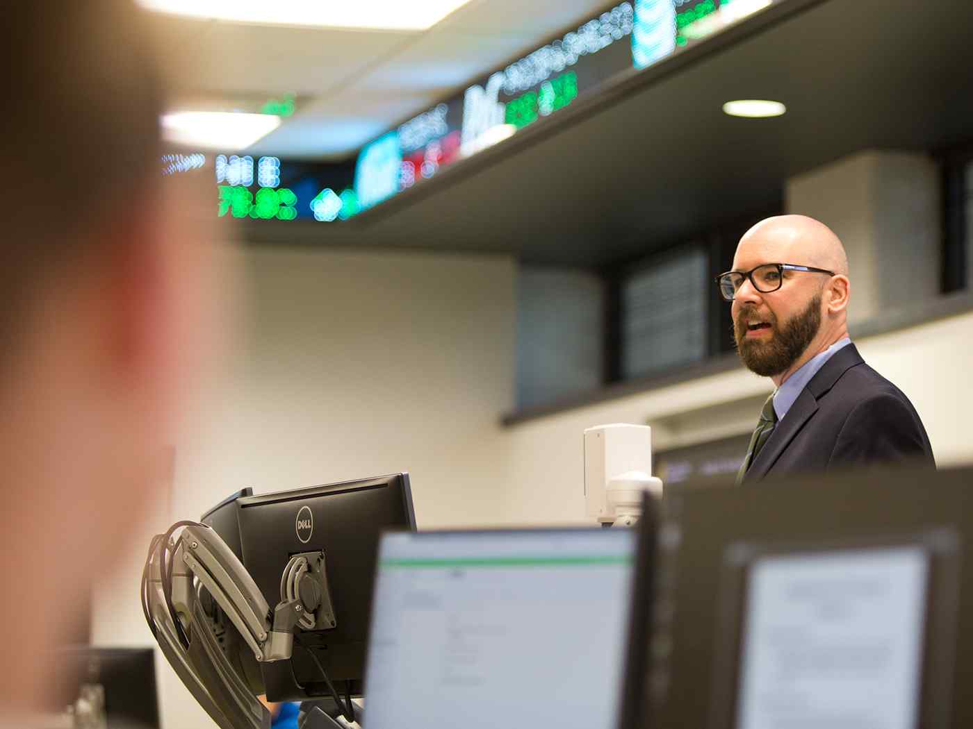 Business students in Koch Trading Center.