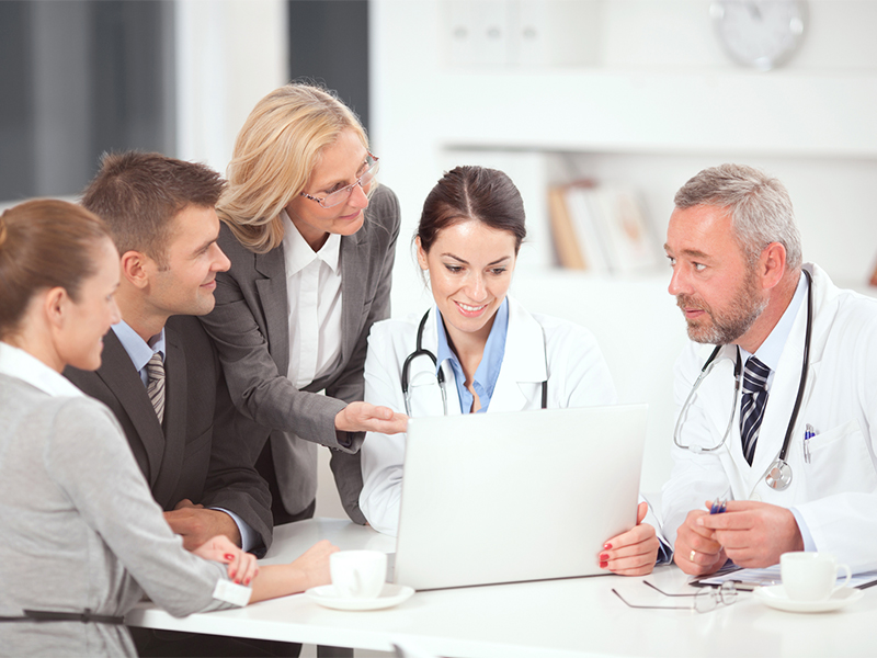 Health administrators and leaders meet