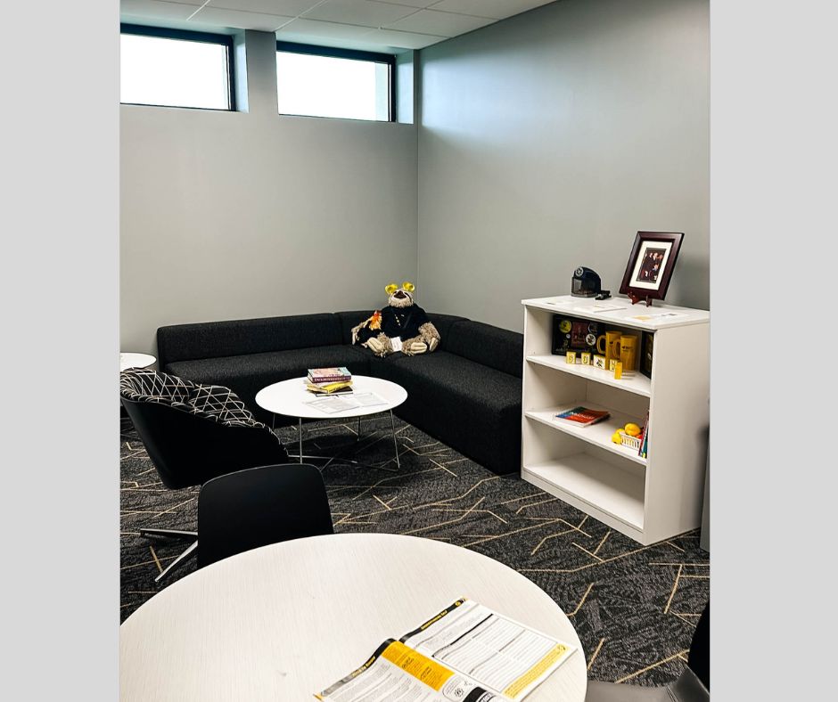 Joe Stone Lounge
