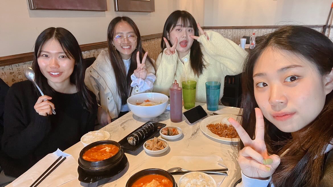 Kristy, Bo, and friends out to eat