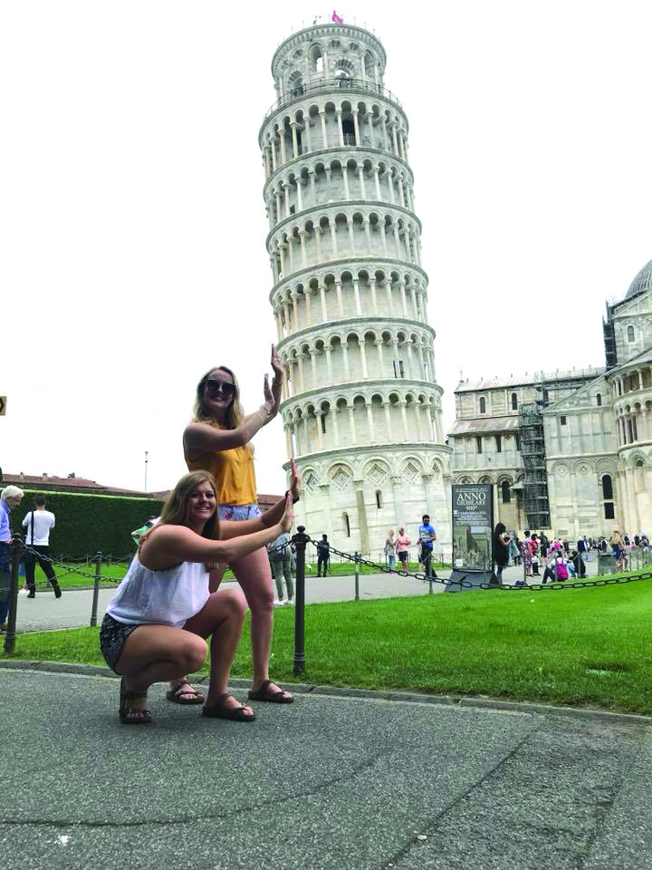 Photo in Pisa, Italy with the leaning tower of Pisa