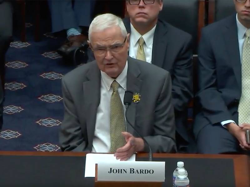 Dr Bardo addresses Congress