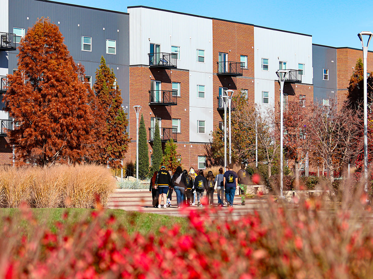 The walkway in between The Suites and The Flats never dissapoints for picturesque scenes. Both are on-campus residence halls.