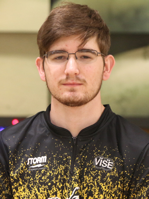 Zachary Leshikar