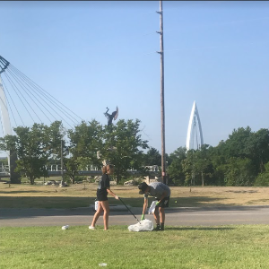 Volunteers at Riverside Park