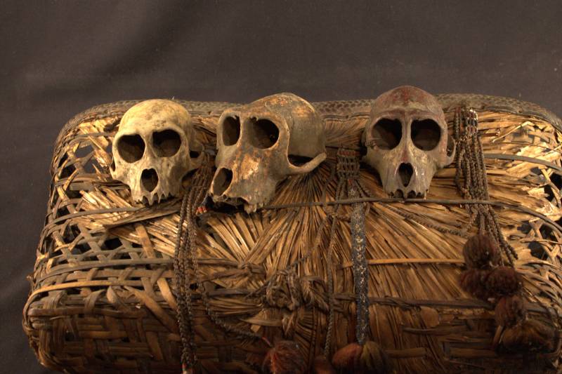 Headhunting Basket