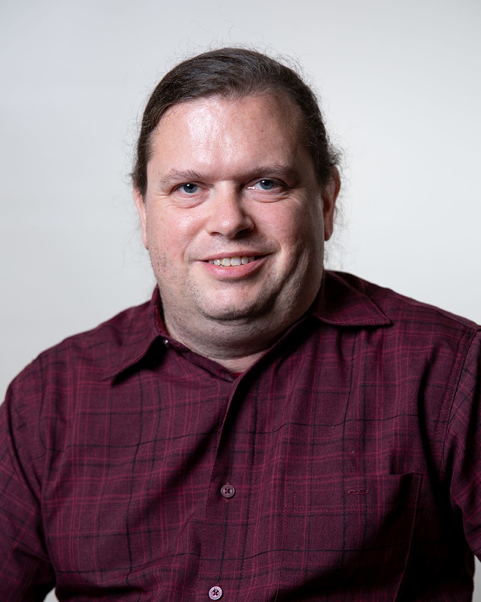Aaron Bowen MLIS, MAIS