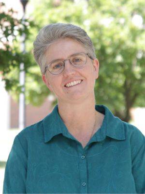 Carolyn Shaw