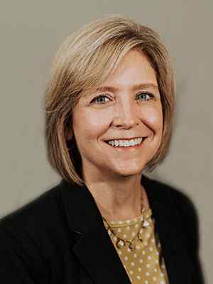 Elizabeth Tew PT, MPT, DPT