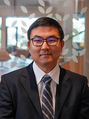 Leo Yang